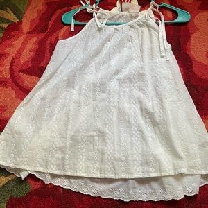 NWT paperwings tank 10